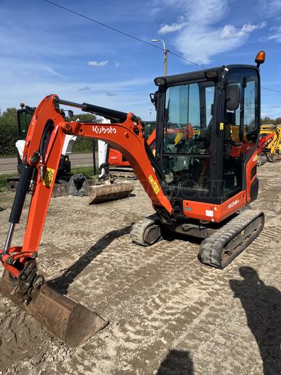 KUBOTA KX018-4