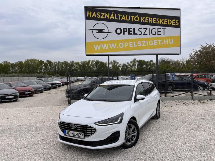 FORD FOCUS 1.0 EcoBoost Titanium