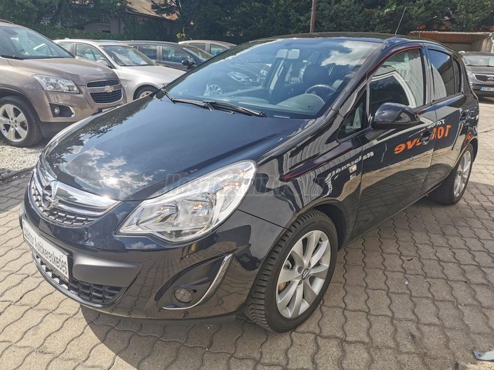 OPEL CORSA D 1.4 Sport