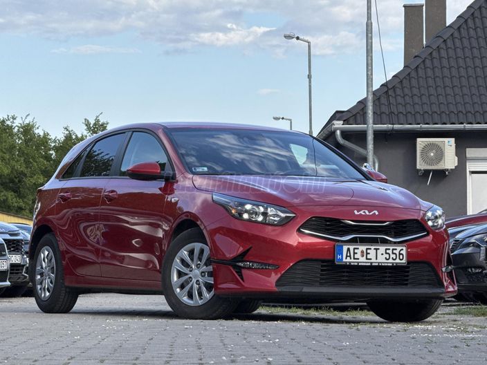 KIA CEE'D Ceed 1.5 T-GDI Silver