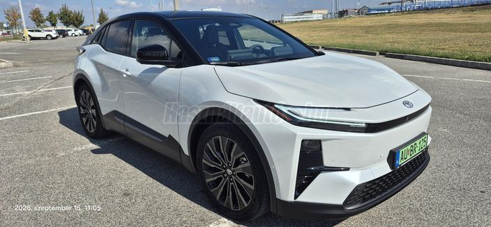 TOYOTA C-HR C-HR+ 77 kWh Executive AWD