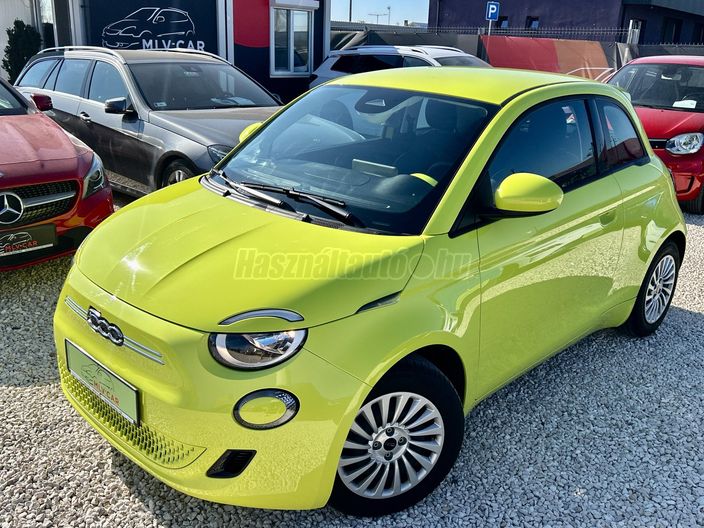 FIAT 500 500e 23,8kWh (Automata)