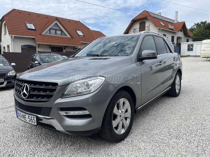 MERCEDES-BENZ ML 350 BlueTEC (Automata)
