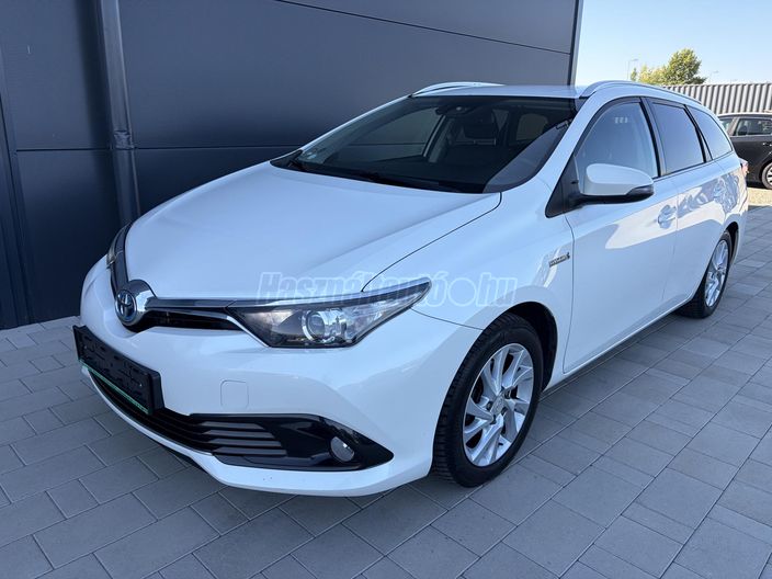 TOYOTA AURIS Touring Sports 1.8 HSD Icon (Automata)