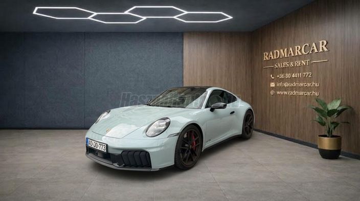 PORSCHE 911 Carrera GTS PDK