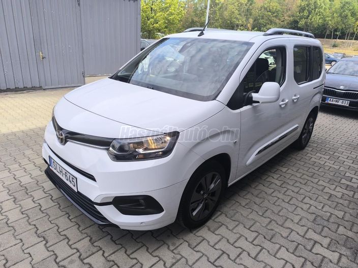 TOYOTA PROACE City Verso 1.5D Family L1H1