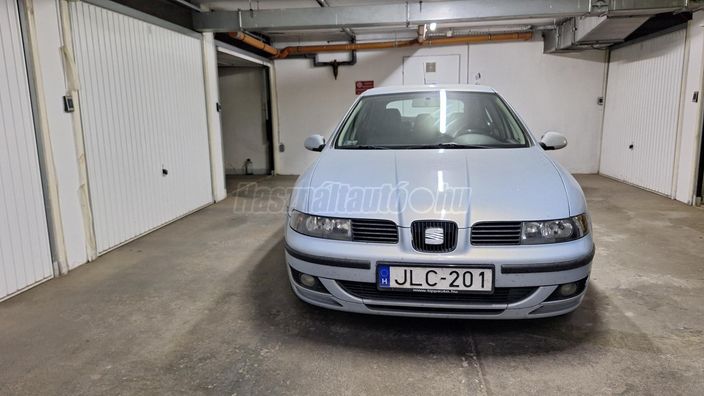 SEAT LEON 1.6 16V Signo