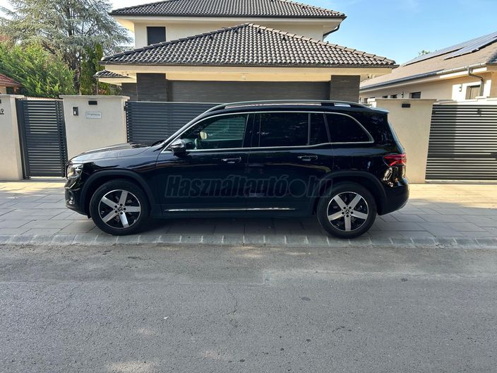 MERCEDES-BENZ GLB-OSZTÁLY GLB 200 Progressive 7G-DCT (7 személyes )