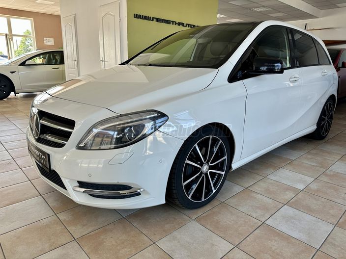 MERCEDES-BENZ B 200 CDI BlueEFFICIENCY (Automata)
