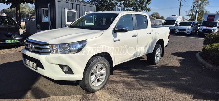 TOYOTA HILUX 2.4 D-4D 4x4 Double Active