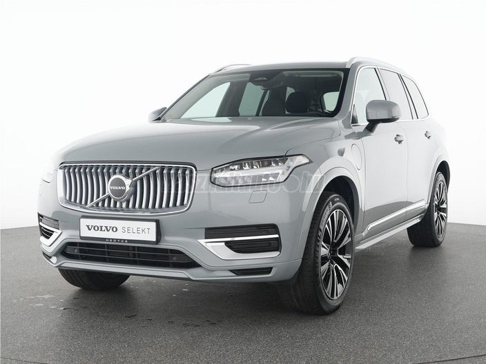 VOLVO XC90 2.0 [T8] Core Geartronic (7 személyes )