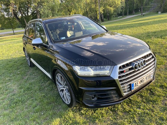 AUDI SQ7 4.0 V8 TDI quattro Tiptronic ic [7 személy]