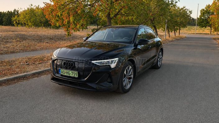 AUDI E-TRON 55 S line quattro (Automata)