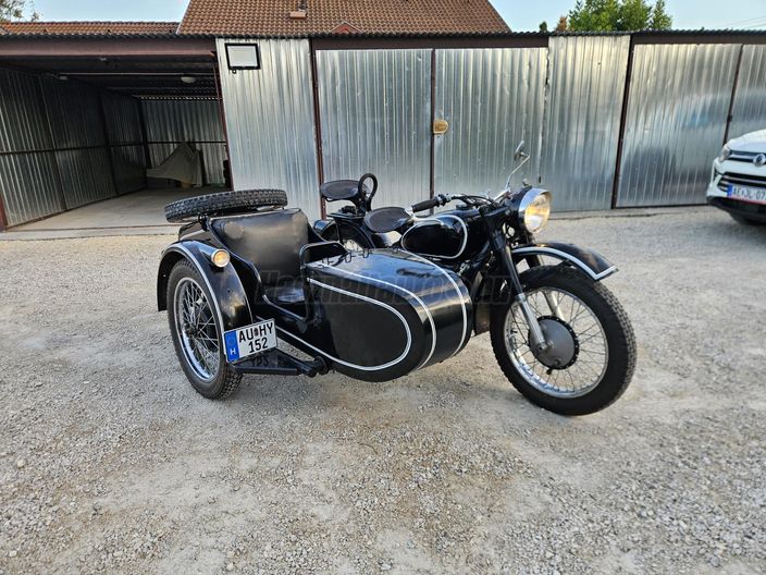 URAL IMZ M72