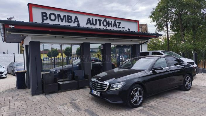 MERCEDES-BENZ E 200 4Matic 9G-TRONIC