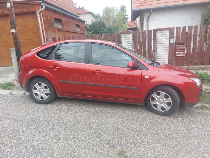 FORD FOCUS 1.6 Ambiente