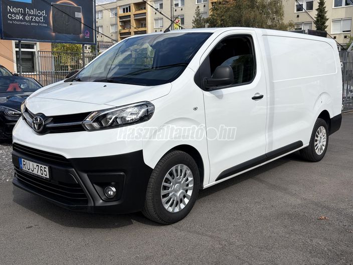 TOYOTA PROACE 2.0 D-4D Panel Van Comfort Smart Cargo L2H1