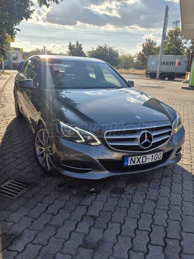 MERCEDES-BENZ E 250 BlueTEC Classic 9G-TRONIC