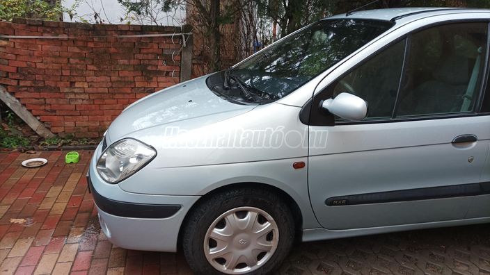 RENAULT SCENIC Scénic 1.4 16V RT