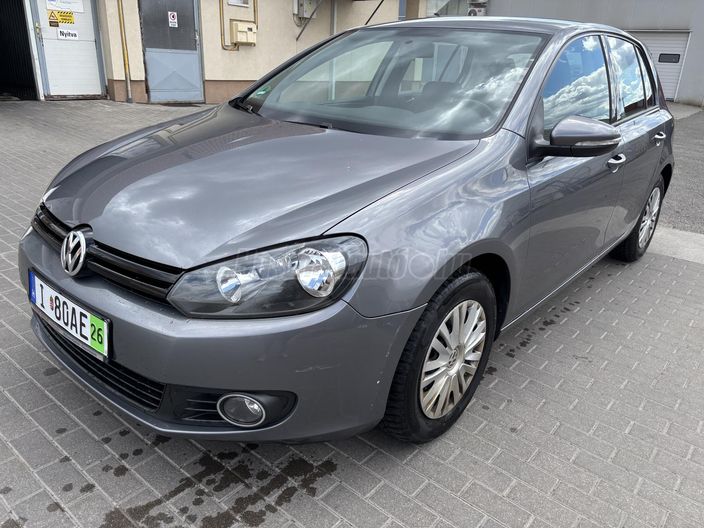 VOLKSWAGEN GOLF VI 1.6 Trendline