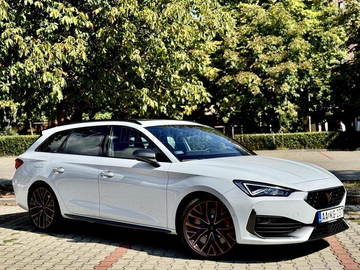 CUPRA LEON ST 2.0 TSI DSG