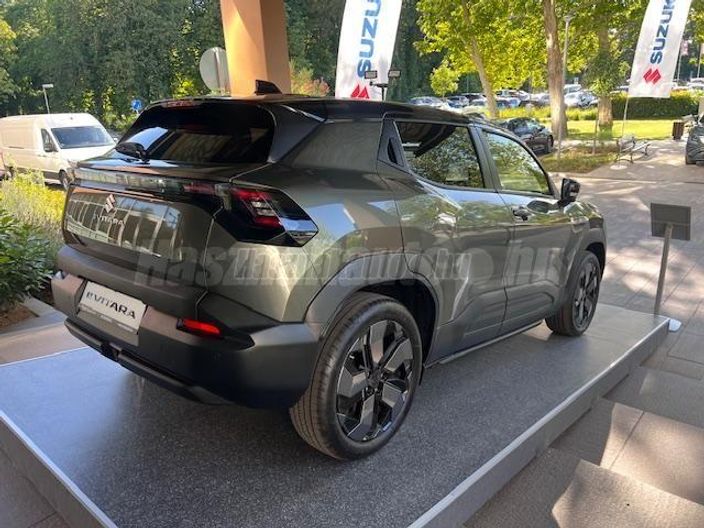 SUZUKI VITARA eVitara GL 49kWh