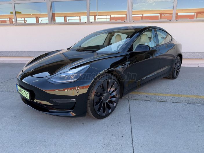 TESLA MODEL 3 Performance AWD (Automata)