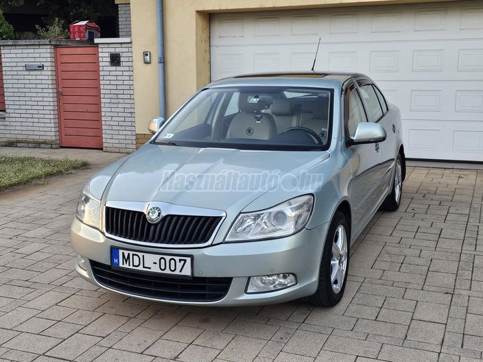 SKODA OCTAVIA 1.6 CR TDI Elegance DPF DSG