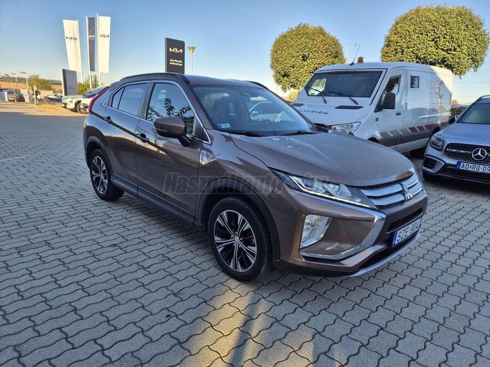 MITSUBISHI ECLIPSE CROSS 1.5 T-MIVEC Intense 2WD CVT