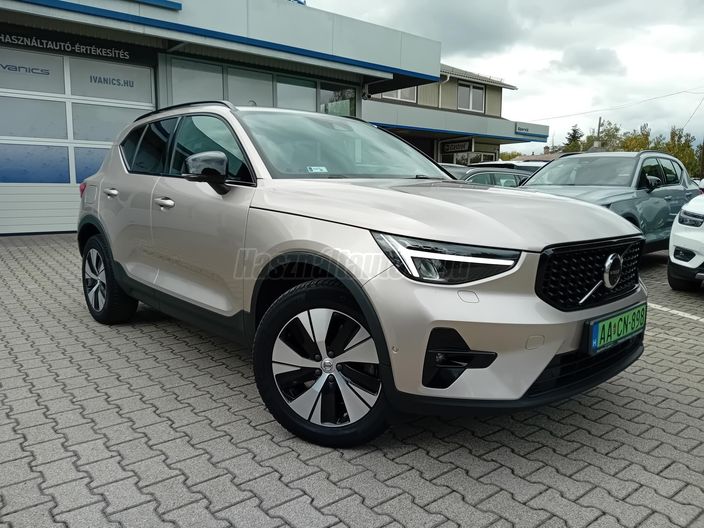 VOLVO XC40 1.5 [T4] Recharge Plus Dark DCT