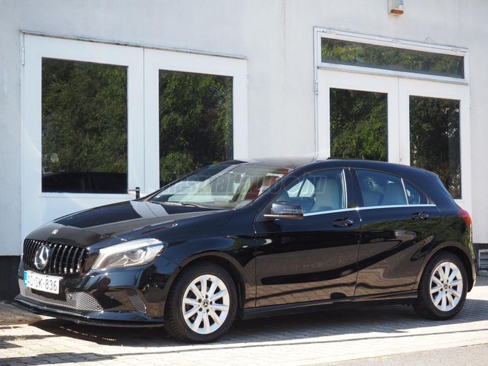 MERCEDES-BENZ A 180 d AMG Line 7G-DCT
