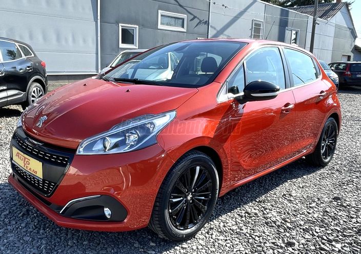 PEUGEOT 208 1.2 PureTech Style