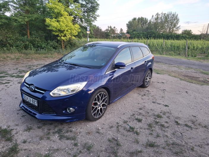 FORD FOCUS 2.0 TDCi Titanium Powershift