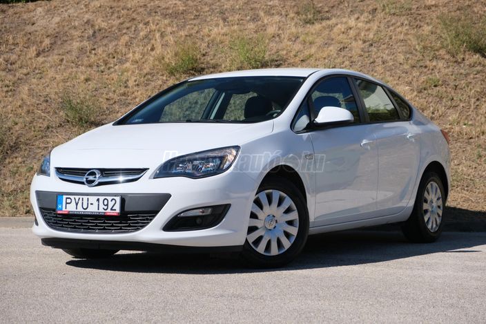 OPEL ASTRA J Sedan 1.4 T Enjoy EURO6
