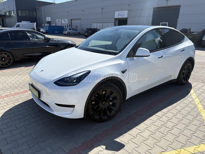 TESLA MODEL Y RWD (Automata)