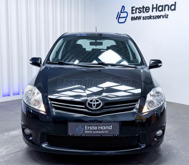 TOYOTA AURIS 1.6 Luna