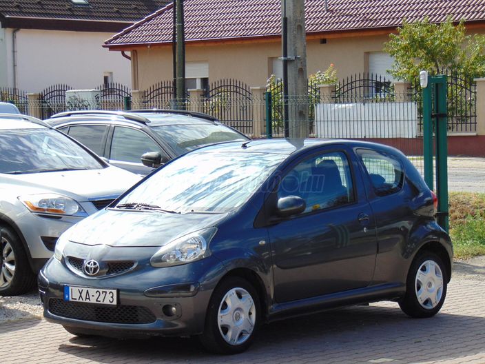 TOYOTA AYGO 1.0 Plusz AC