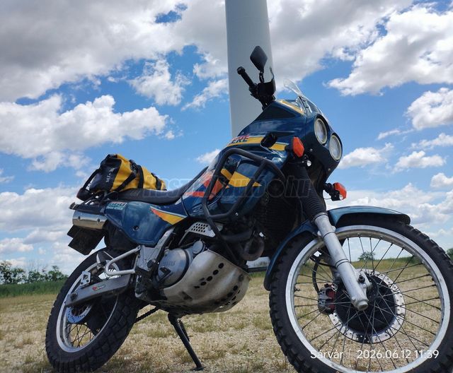 YAMAHA XTZ 660