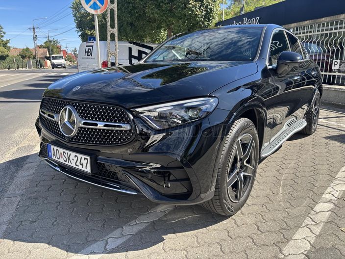 MERCEDES-BENZ GLC 220 d 4Matic 9G-TRONIC Mild hybrid drive
