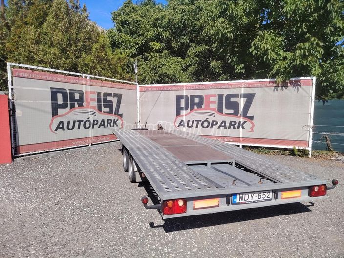 NIEWIADOW Dupla tengely Síkplatós 2028.02-ig műszaki 3500 kg össztömeg