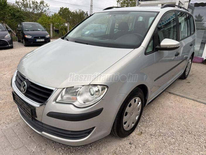 VOLKSWAGEN TOURAN 1.9 PD TDi Conceptline