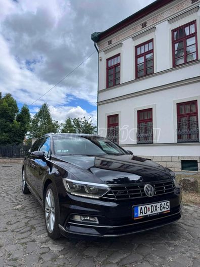 VOLKSWAGEN PASSAT VIII Variant 2.0 TDI BMT Highline DSG