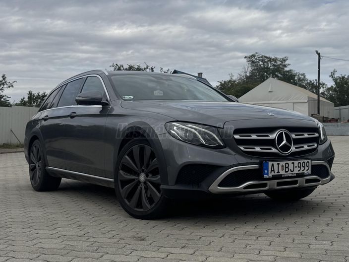 MERCEDES-BENZ E-OSZTÁLY E 220 d 4Matic All-Terrain 9G-TRONIC