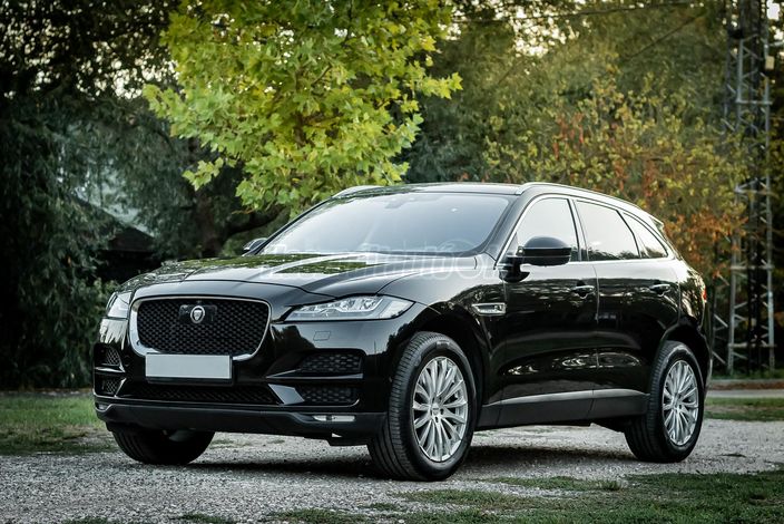JAGUAR F-PACE 2.0 i4 Pure AWD (Automata)