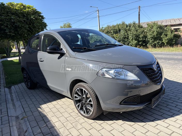LANCIA YPSILON 1.2 8V S&S Momo Design EU6