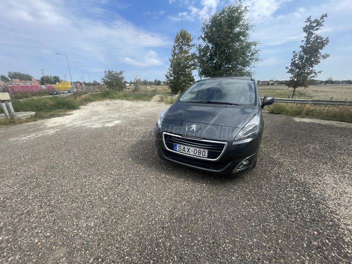 PEUGEOT 5008 1.6 BlueHDi Style Style+ (7 személyes )
