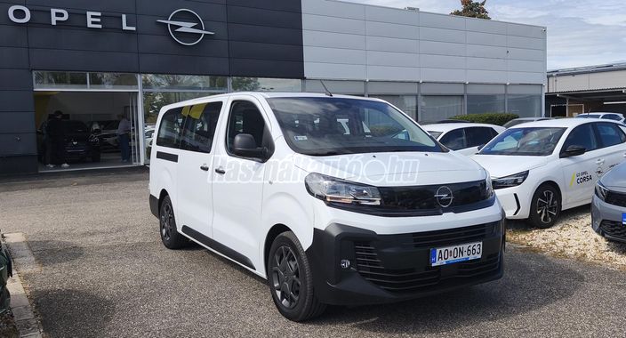 OPEL VIVARO 2.0 D Combi L (Automata) (9 személyes )