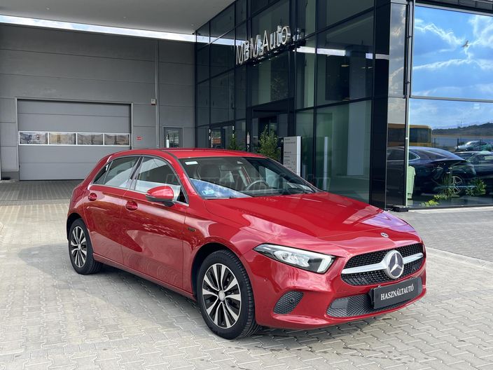 MERCEDES-BENZ A 250 e Style 8G-DCT Plug-in hybrid