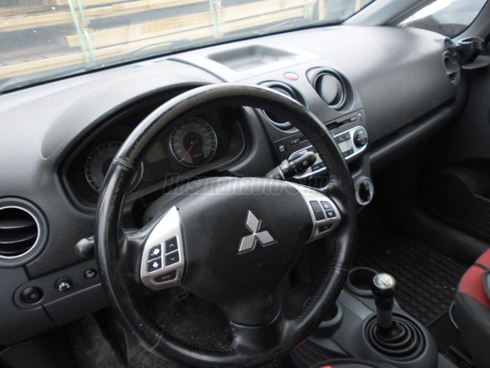 MITSUBISHI COLT 1.3 Inform AC