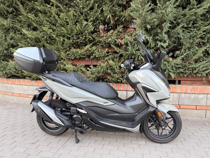 HONDA FORZA 350
